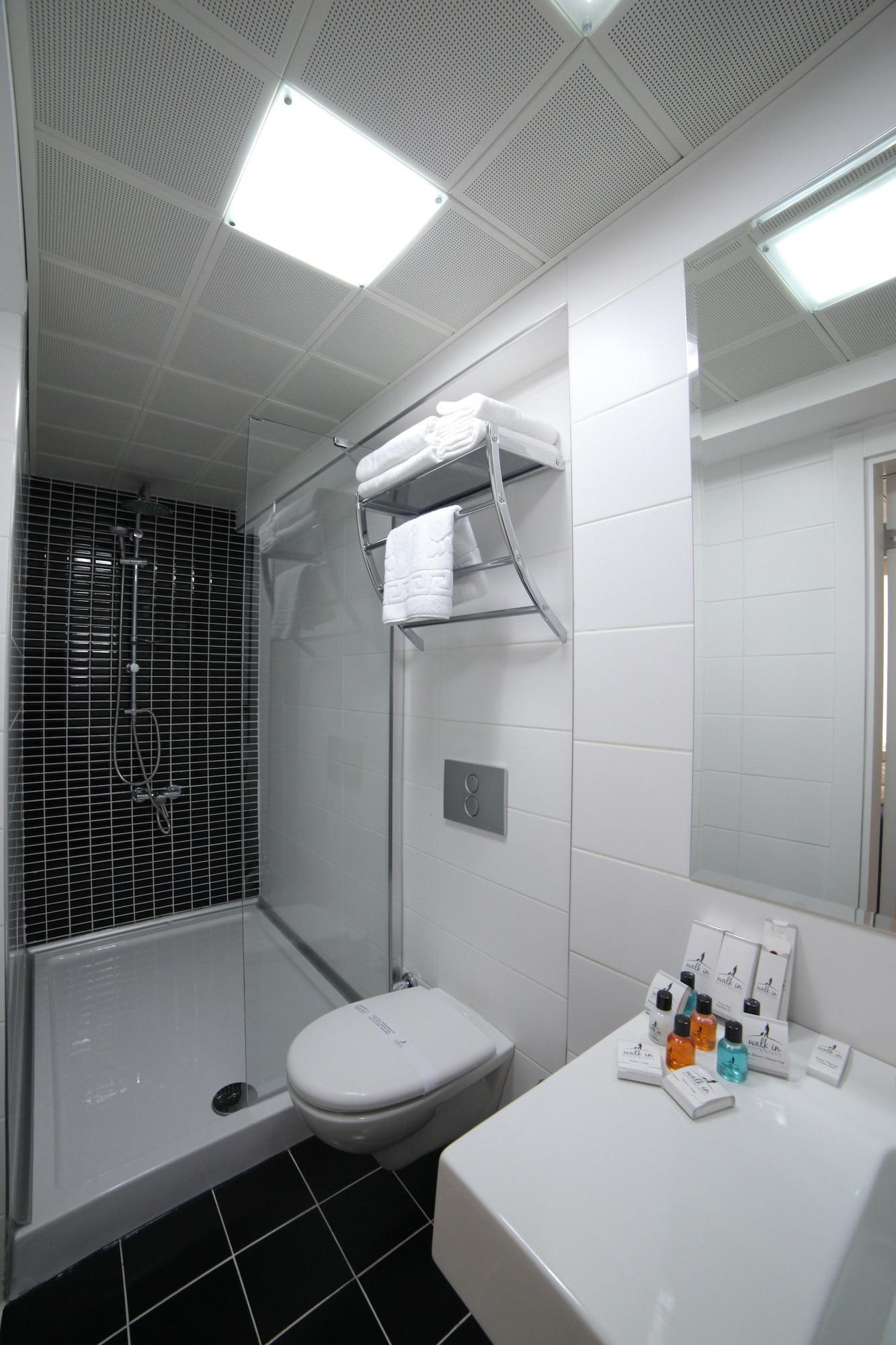 Walk In Hotel İzmir Buitenkant foto