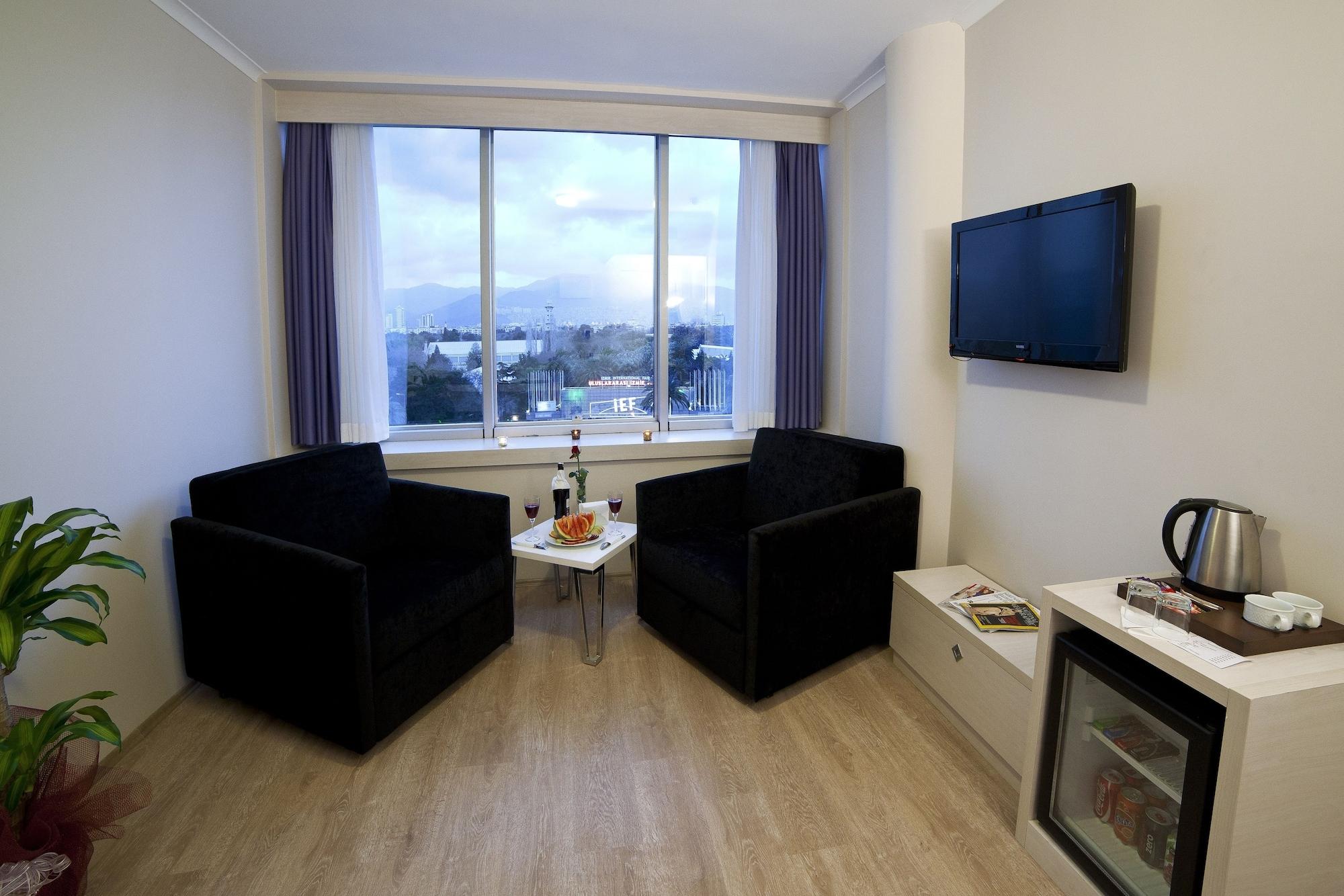 Walk In Hotel İzmir Buitenkant foto